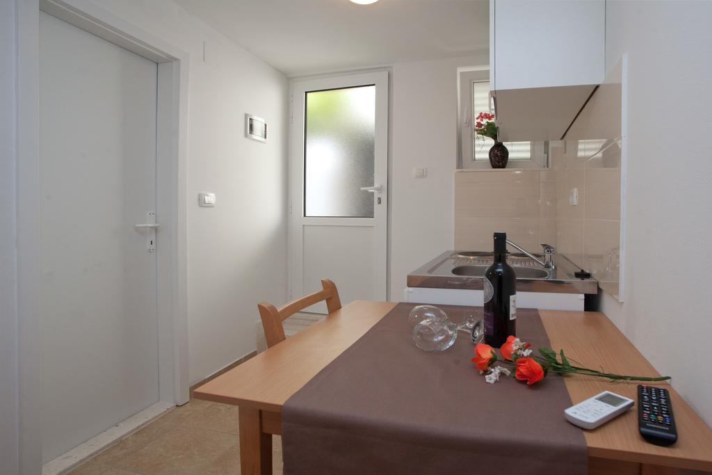 Apartment Meri Σπλιτ Δωμάτιο φωτογραφία